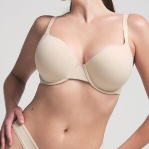 SKIMS T-shirt Sand Bra